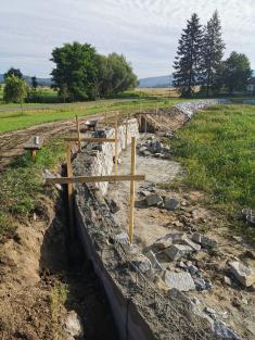 Oprava hráze rybníku Obecňák